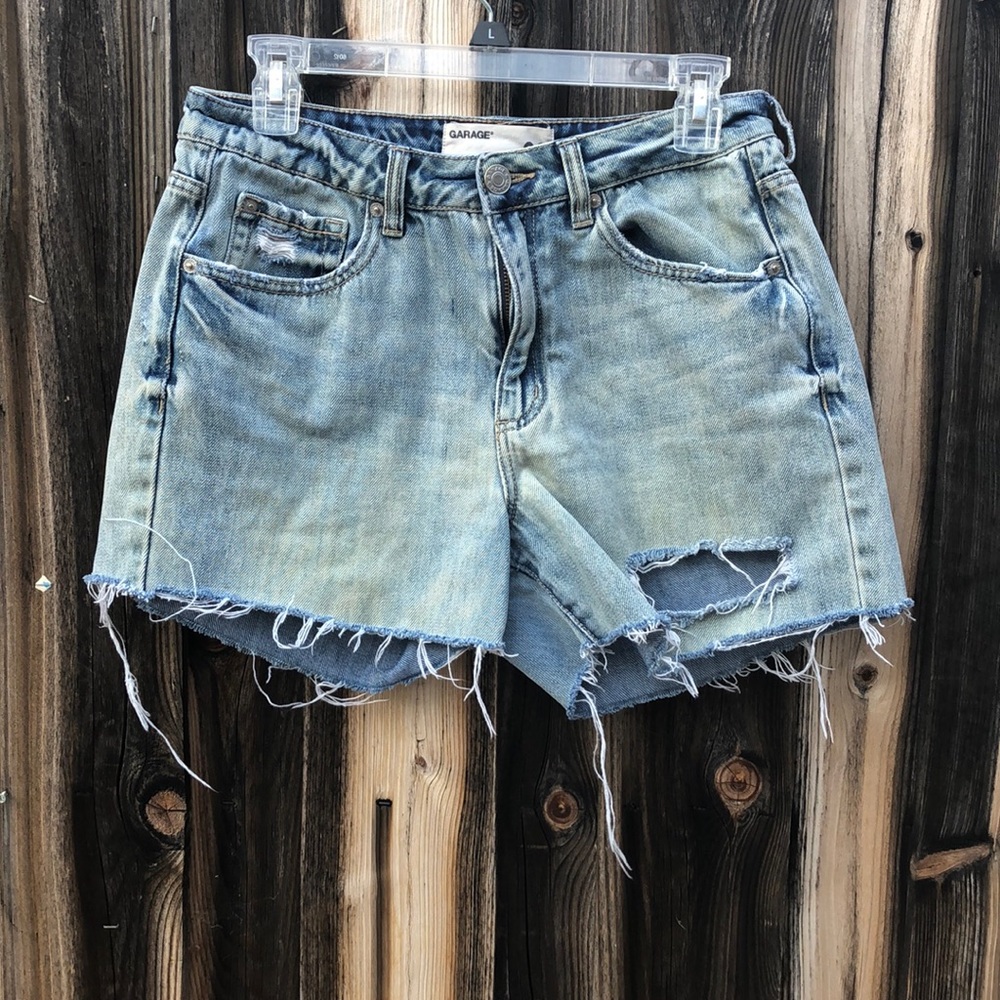 Garage mom cutoffs